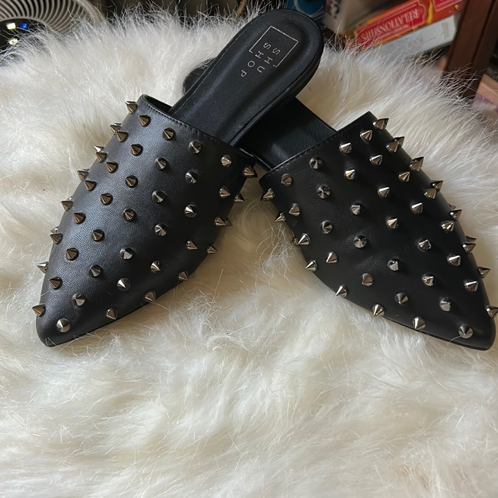 Shu shop studded mules never worn 7.5